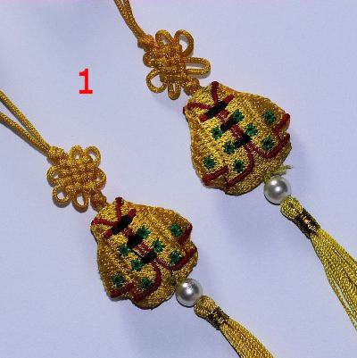 手芸刺繍携帯ストラップ