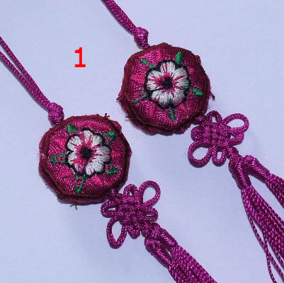 手芸刺繍携帯ストラップ